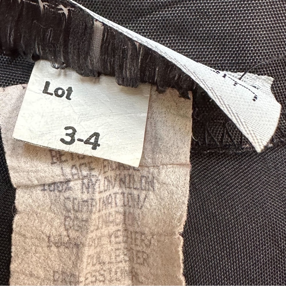 BETSY & ADAM Vintage simple black slip dress, XS. - Picture 6 of 6